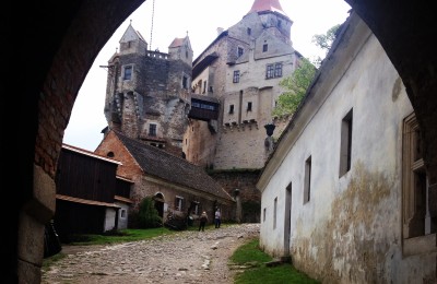 Моравский Крас и замок Пернштейн